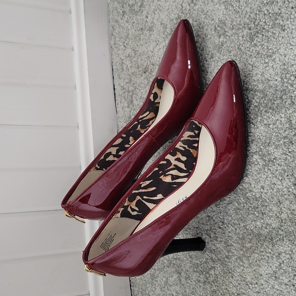 Anne Klein Akfalicia Red Pointy Toe Heels with Zipper Size 9.5